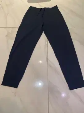 Uniqlo size S joggers navy blue