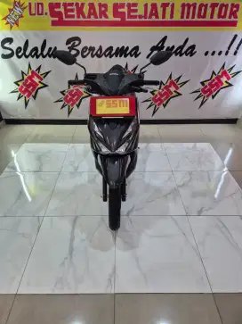 New beat deluxe iss glossy