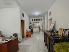 Dijual Rumah Taman Pondok Indah Siap Huni