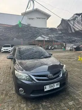 Bismillah dijual cepat Altis 2.0V Matic Tahun 2010