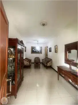 Dijual rumah murah 2 lantai margahayu raya metro MIM soekarno hatta