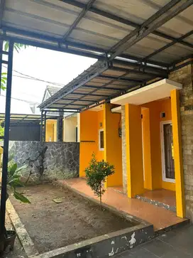 DIKONTRAKAN tahunan rumah Bella Casa Residence Depok