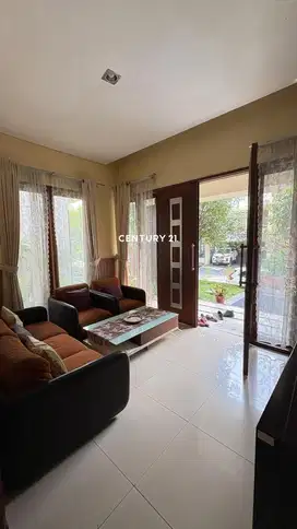 Dijual Rumah Siap Huni di Kebayoran Heights Bintaro Jaya Sektor 7