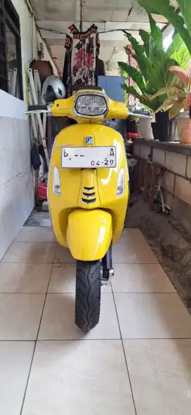 VESPA SPRINT IGET 150 ABS