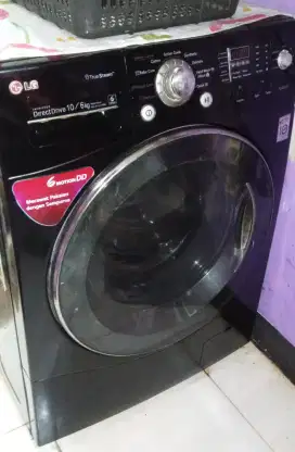 Mesin Cuci Frontloading LG 10kg sdh dryer,bs 100% kering,Like new