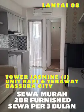SEWA MURAH 2BR FULL FURNISHED LANTAI RENDAH APARTEMEN BASSURA CITY