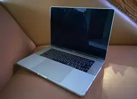 Macbook Pro 2016 Touchbar 15 inch