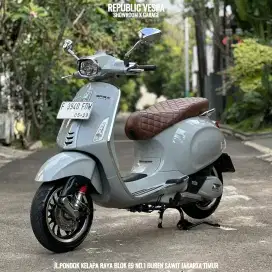 VESPA SPRINT 150 IGET ABS LES TAHUN 2019 PERFECT CONDITION