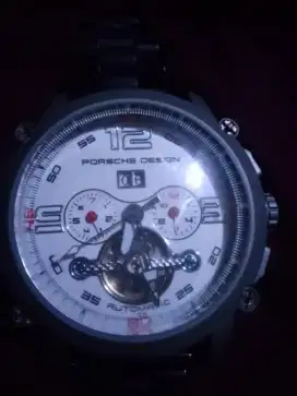 Jam tangan PORCHE DESIGN 6612 seperti baru. Hnya rantai aja ga ori