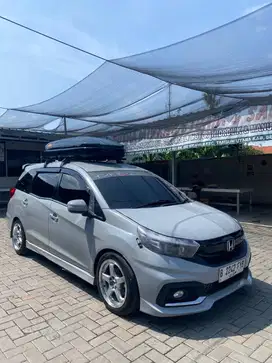 Mobilio E 1.5 CVT Upgrade RS Facelift