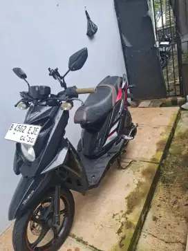 YAMAHA X-RIDE 2015