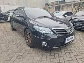 TDP Rendah Toyota Corolla Altis 1.8 G Bensin-MT 2013 Hitam CSAJB