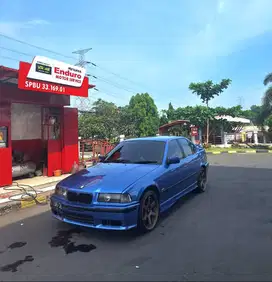 BMW E36 318i M43