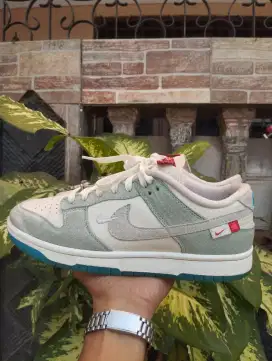 Nike Dunk low LX years of the dragon