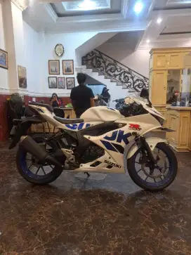 ONLY CASH BAJONG GSX 2019 MOTOR MULUS MESIN HALUS