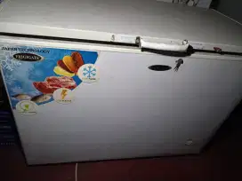 Freezer Frigigate Japan 300 liter