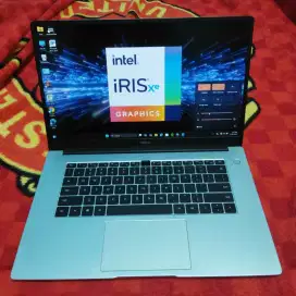 Huawei matebook d15 i5 10210u IPS FHD 8GB/256 GB full metal