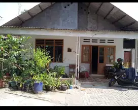 Di Jual Tanah dan Bangunan