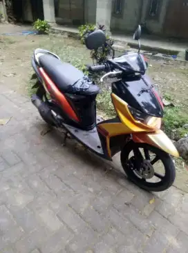 mio soul gt tahun 2013
Surat surat lengkap STNK &BPKB
 of kaleng Plt B