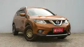 NISSA XTRAIL 2.5 AT 2015 DP 18 Juta