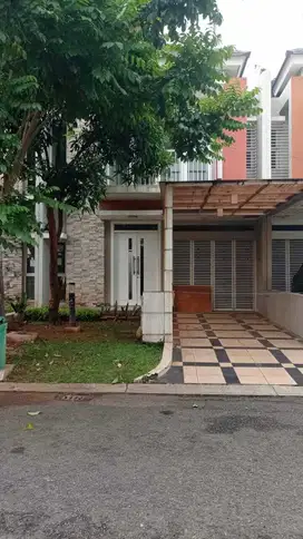 Rumah Sewa di Cluster Palm Summarecon Bekasi