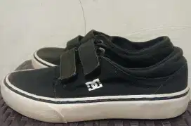 Sepatu DC Shoes Trase V Youth - Velcro