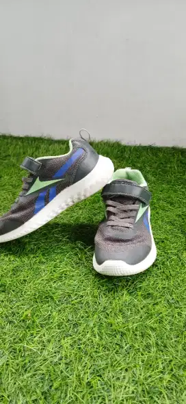 Sepatu Reebok Anak