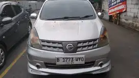 Di jual pemakaian pribadi livina xv matic tahun 2009