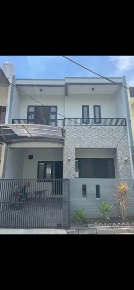 Dijual Rumah Cantik Siap Huni Pakuwon City