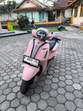 Yamaha Grand Filano 2024