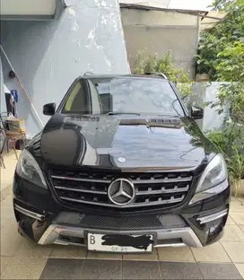 MERCEDES ML400 2015. KONDISI ISTIMEWA