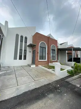 Over Kredit Rumah Komersil di Kosambi