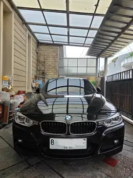 Bmw 330i Msport KM49.000 Sunroof Simpanan