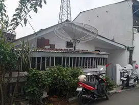 Dijual Rumah Tua ( Rumah Bahan ) di Tanjung Priok Jakarta Utara