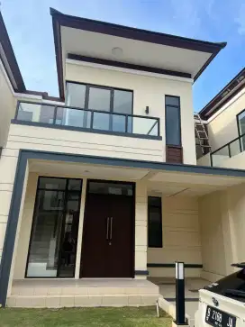 Disewa & dijual Rumah Mewah Lavon Swancity