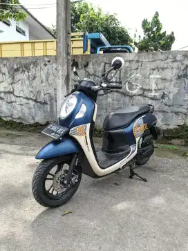 HONDA SCOOPY SPORTY TAHUN 2022 MOTOR BAGUS