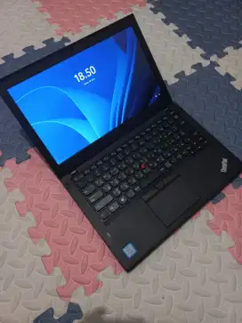 laptop Thinkpad x260 core i3