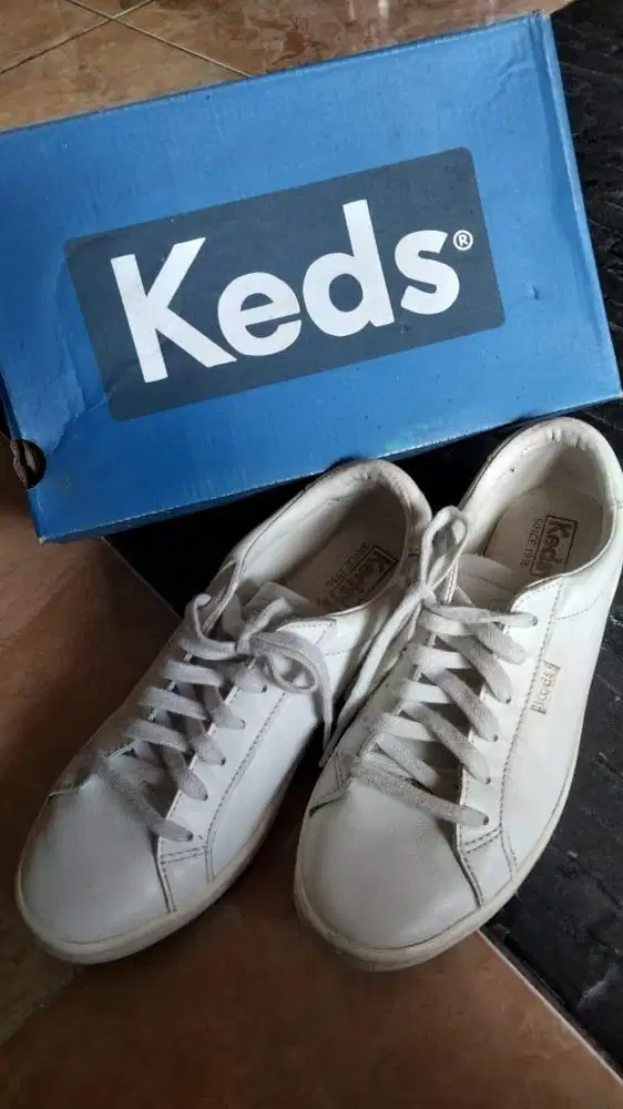 Sneeker keds putih