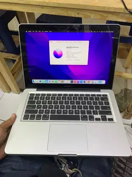 Macbook pro i7 ram 12gb ssd 240gb