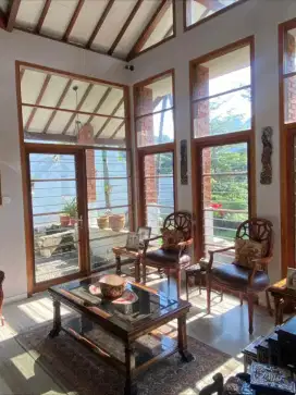 Dijual Rumah Mewah/Villa di Dago Atas