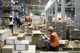 Loker OPERATOR Packing Gudang Logistik
