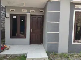 Sewa rumah bulanan
