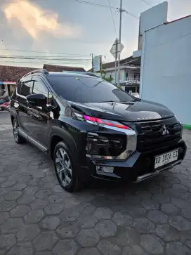 Xpander cross premium 2024