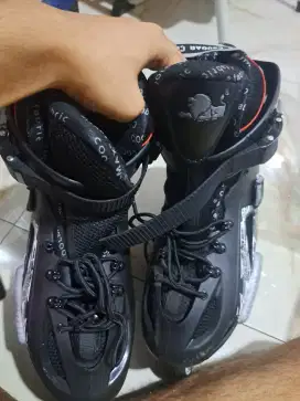 Sepatu Roda cougar hitam/ roller skates cougar black, ukuran: 45