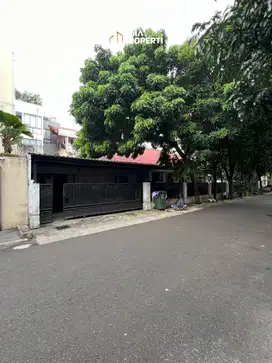 Rumah Di Tulodong Kebayoran Baru Dekat Scbd