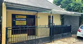 Dikontrakkan pertahun rumah di kelapa dua wetan ciracas jakarta timur