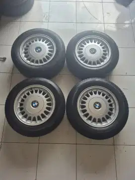 Velg Oem bmw E34 R15 pcd 5×120 Lebar 7 et20 plus ban..4pcs