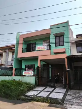 Dijual rumah besar pinggir jalan di GDC