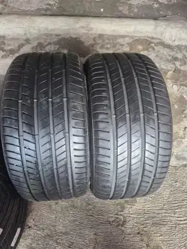 Ban copotan BMW X5 bridgestoen alenza 001A RFT 305/40 R20 90% 2022