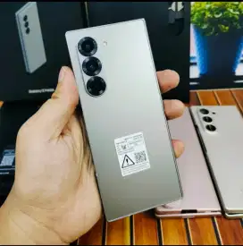Samsung galaxy Z Fold 6 12/256 Sein